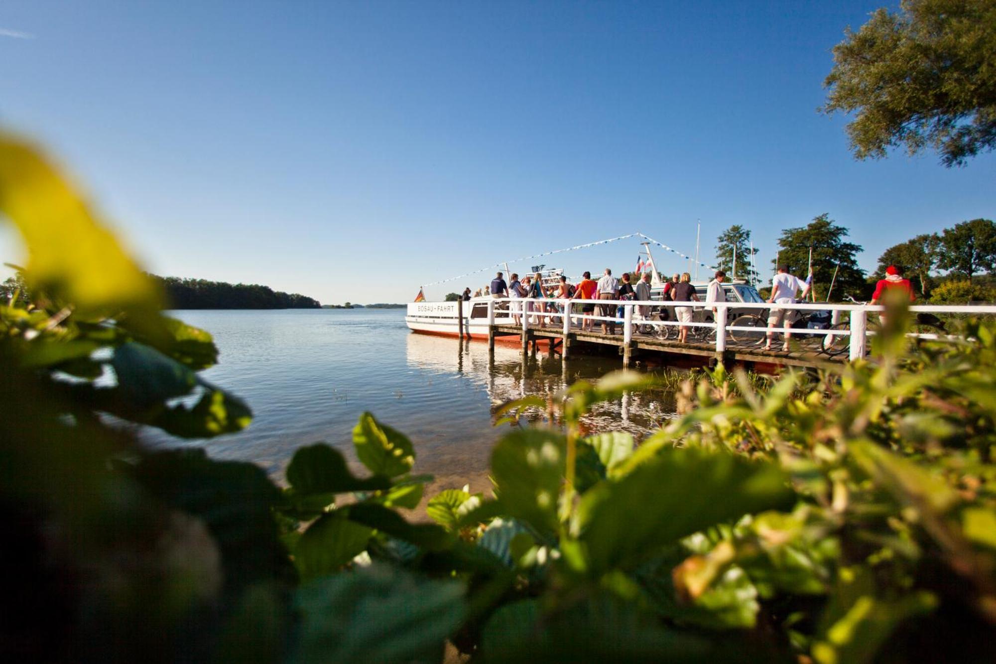 Strauers Hotel Am See Bosau Exterior foto